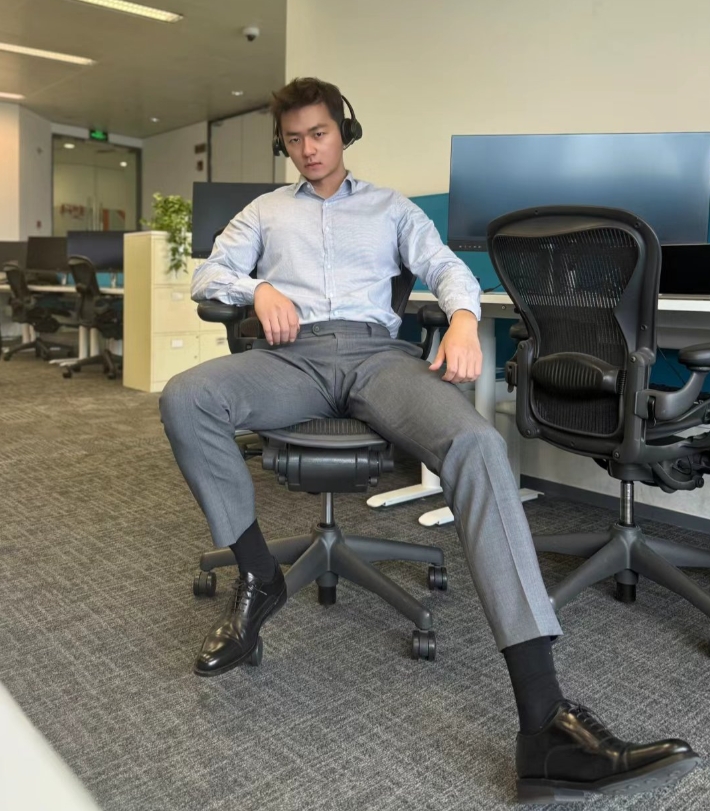 Athus Công 1 Athus Công